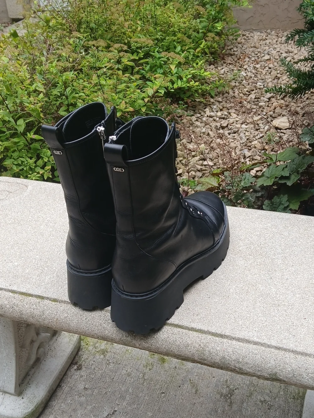 Michael Kors Blake Leather Combat Boots, platform lug-sole boots Sz 9 M